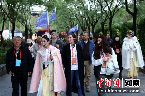 ���e���M(j��n)�����Ϻӈ@��������Ļ��������e �z