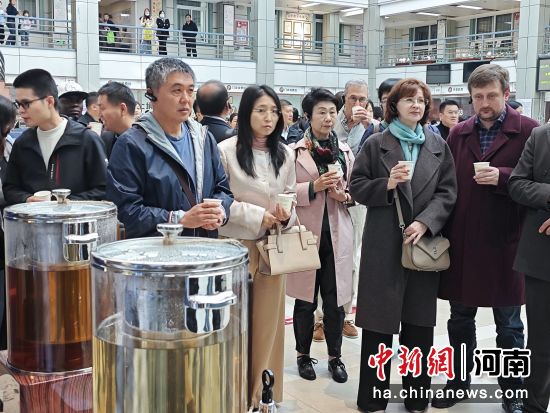 �D����������w����t(y��)���^������ �z