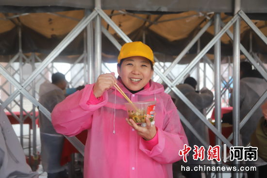 �ο�Ʒ�L�������������e �z