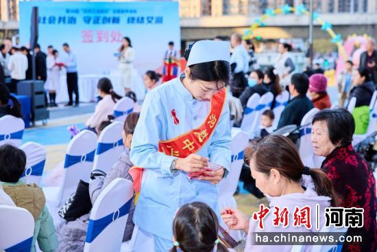 �D�鹤���ˆT������ٛ�ͼt�z����