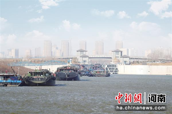 �D�鱊��؛���ȴ�ͨ�^(gu��)�����l��