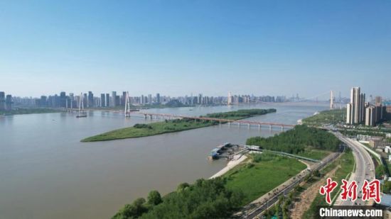 ��������ʡ���Ӻ��L(li��n)ϯ���h���_ ���P����ƽ��ϯ���vԒ