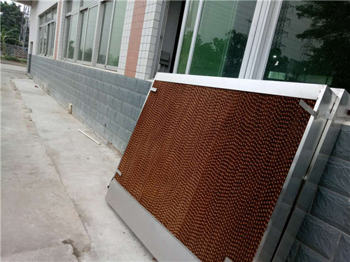 制衣廠降溫的3種設(shè)備